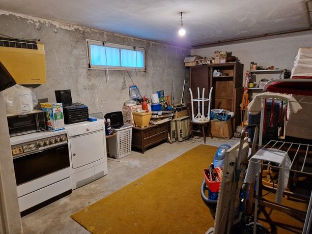 Maison a vendre  - 8 pièce(s) - 220 m2 - Surfyn