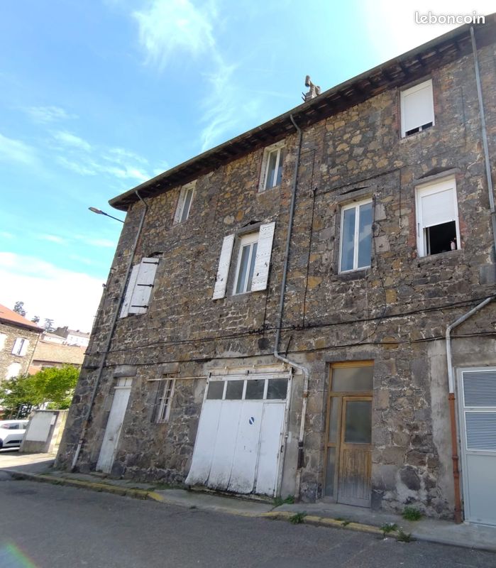 Immeuble 1 pièce 156 m² · à Annonay · 156 m² · 130 000 €