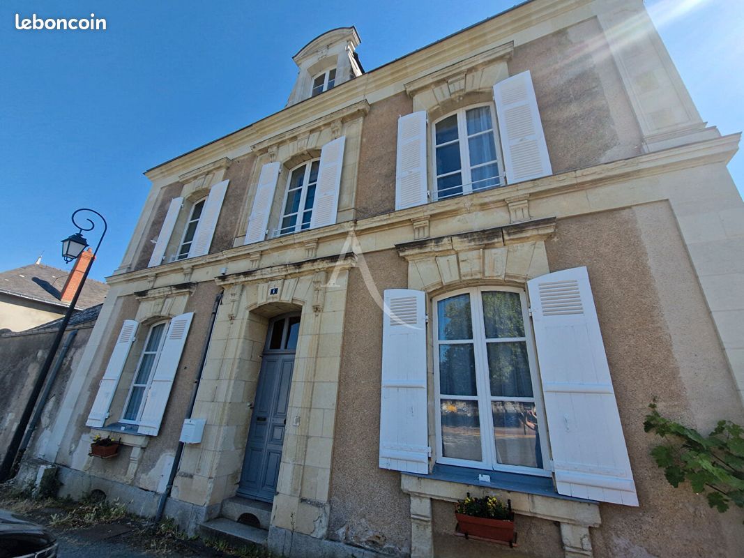 Maison 7 pièces 173 m² · à Brissac Loire Aubance · 173 m² · 1 725 €/mois