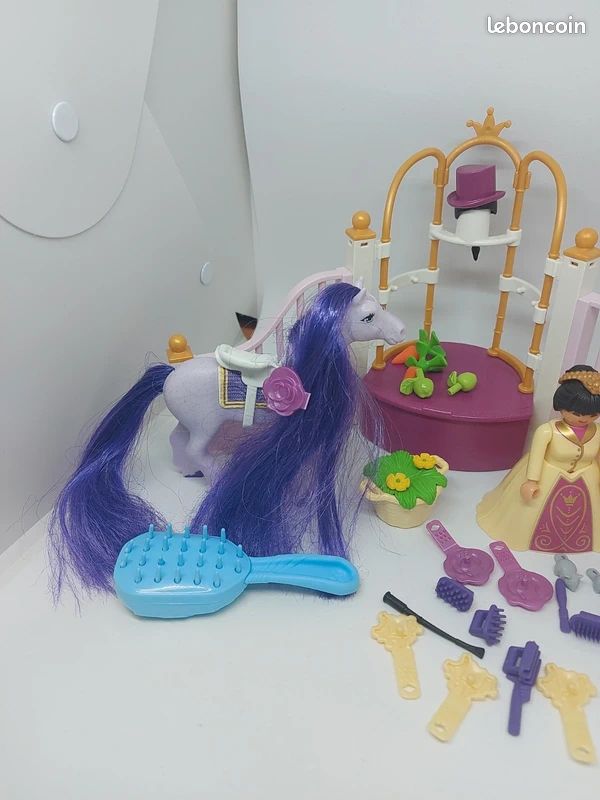 Playmobil Ecurie avec cheval à coiffer 6855 (image 2)