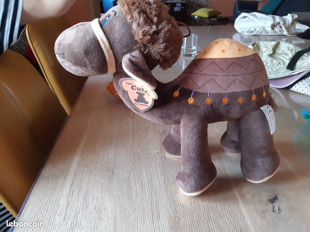 Peluche dromadaire Too Cute by Doho (image 1)