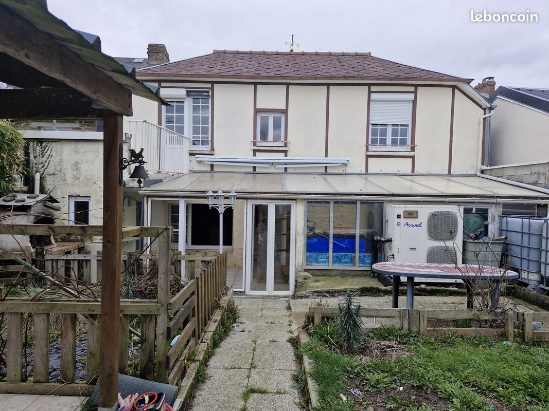 Maison 6 pièces 99 m² · à Valdallière · 99 m² · 80 000 €