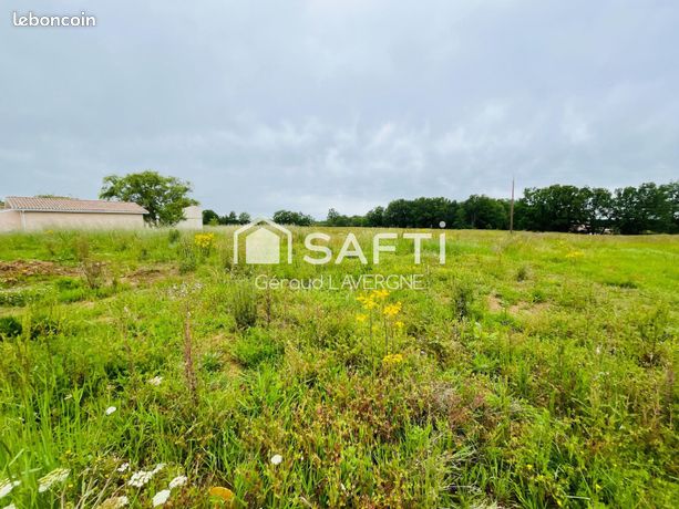Terrain 1073 m² FABAS