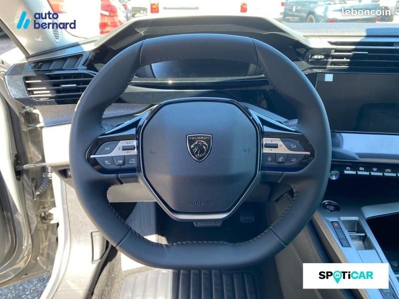 Peugeot 308 1.2 Hybrid 145ch Allure e-DCS6 (image 13)