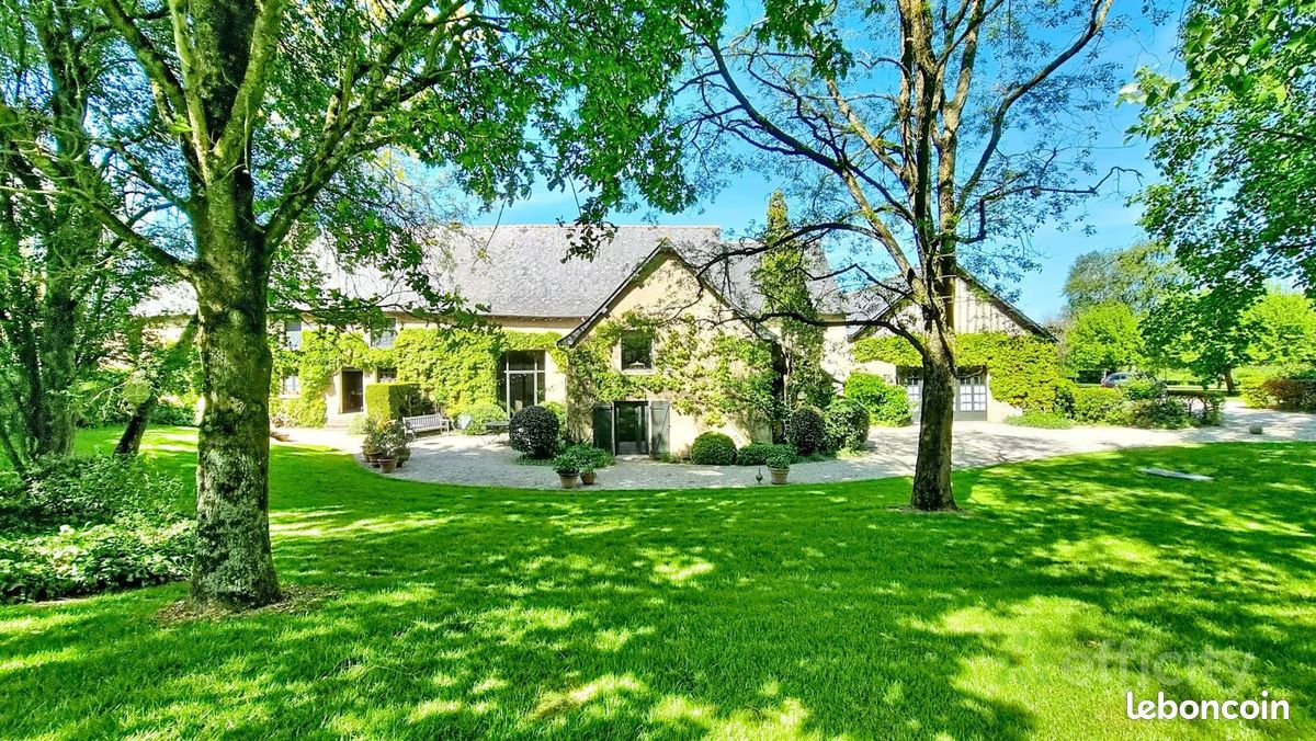 Maison 9 pièces 315 m² · à Saint-Grégoire · 315 m² · 1 144 000 €