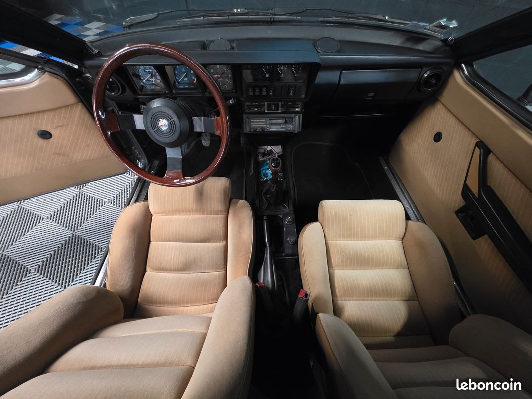 ALFA ROMEO GTV 2.0l 130ch (image 9)