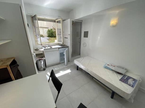 Appartement a louer paris-17e-arrondissement - 1 pièce(s) - 12 m2 - Surfyn