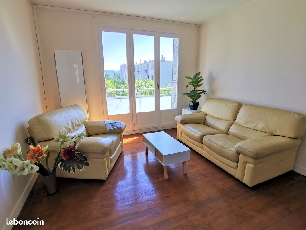 Appartement 4 pièces 60 m² · à Saint-Martin-d'Hères · 60 m² · 920 €/mois
