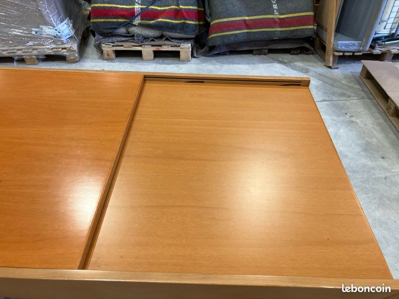 Table Bois extensible plus quatre chaises (image 11)