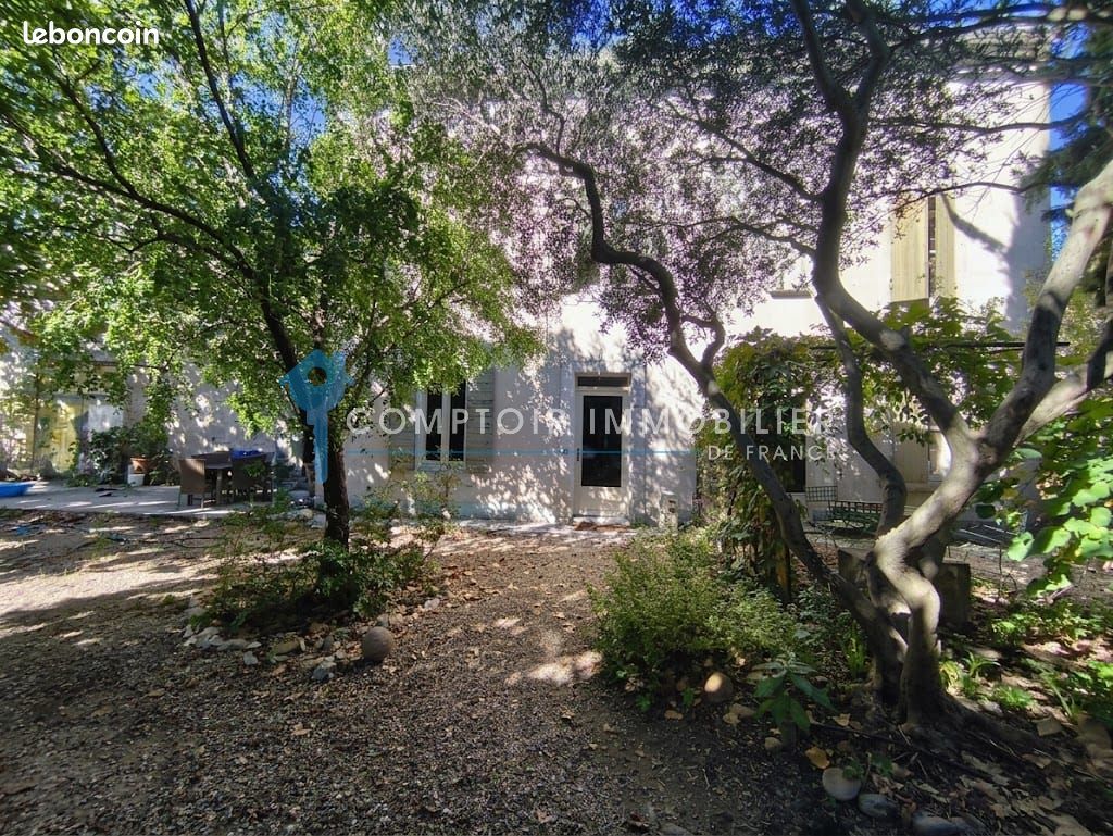 Maison 11 pièces 340 m² · à Boulbon · 340 m² · 595 000 €