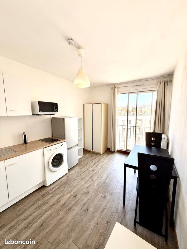 Appartement 1 pièce 18 m² · à Marseille · 18,4 m² · 499 €