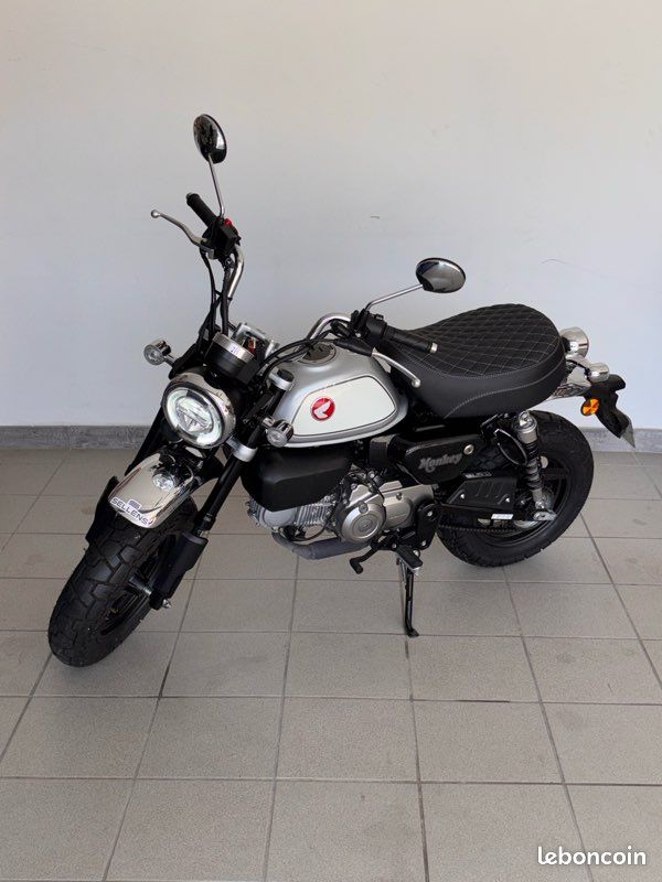Honda monkey (image 2)