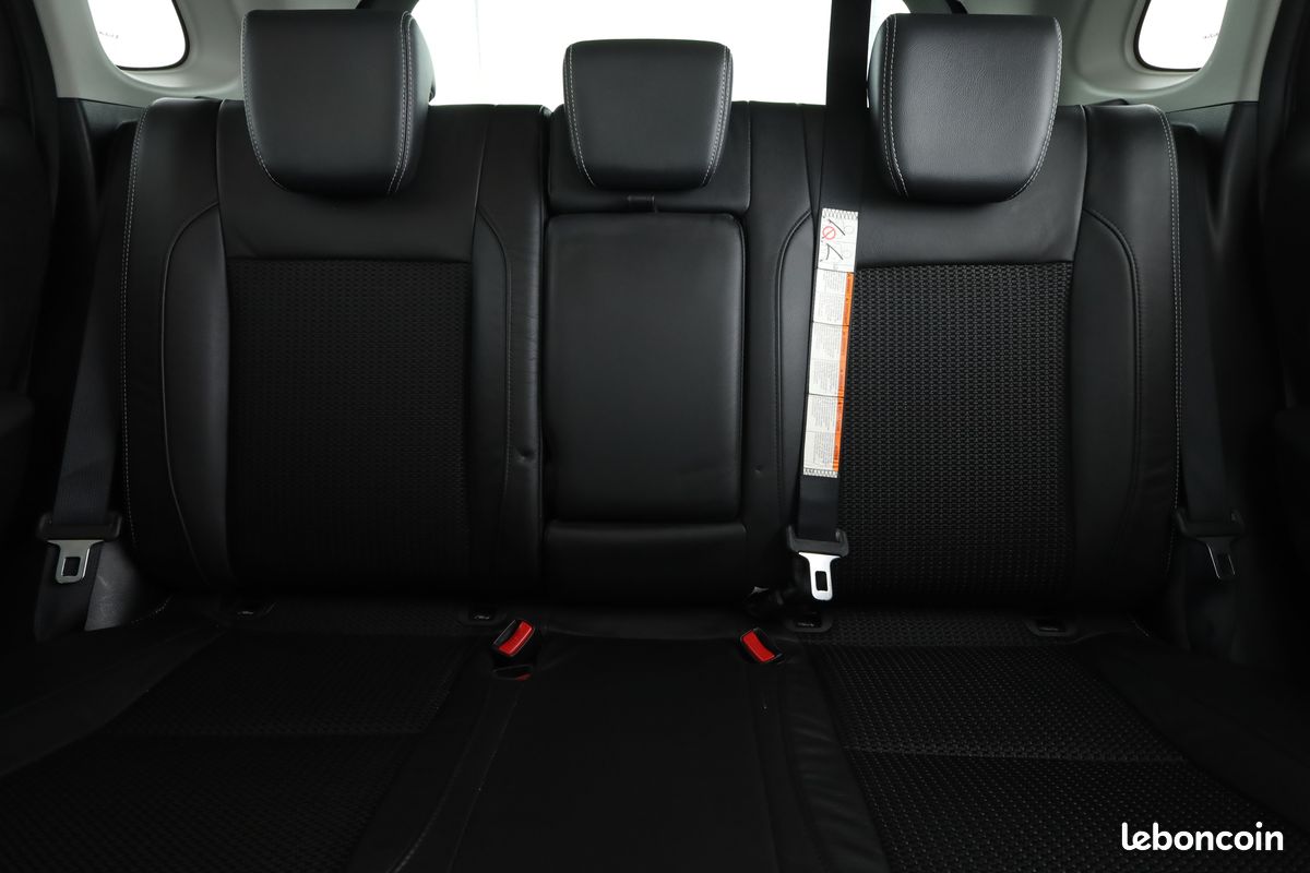 Suzuki S-Cross 1.5 DualJet Hybrid Style AllGrip Auto 116 ch (image 9)