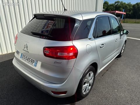 CITROËN C4 Picasso HDi 120ch Exclusive S&S 1.6 L DIESEL 131000 KMS (image 4)