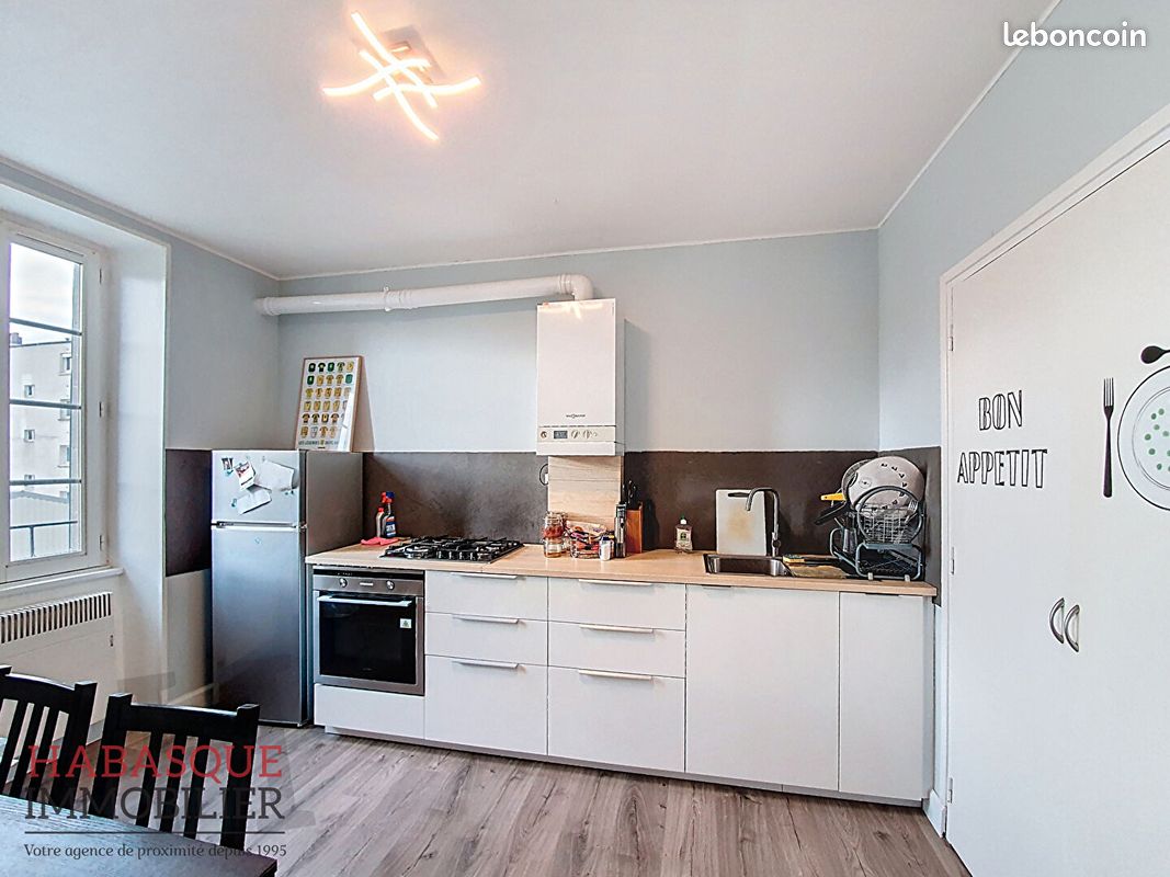 Appartement 2 pièces 60 m² · à Landerneau · 60 m² · 690 €