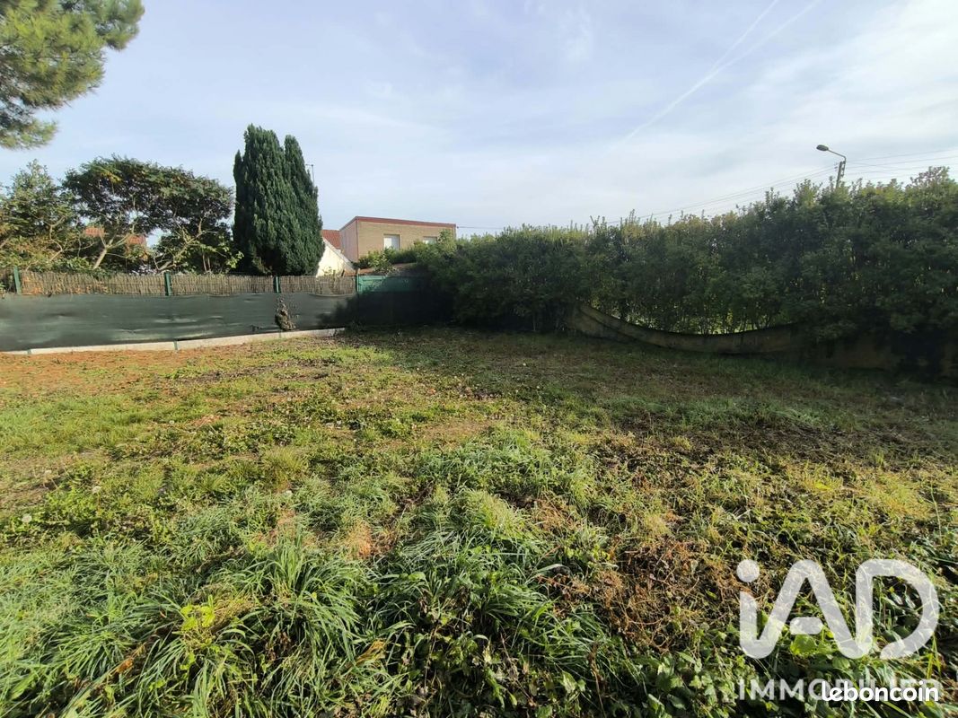 Terrain 198 m² · à Provin · 198 m² · 41 000 €