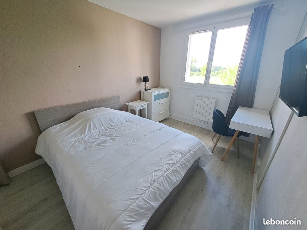 Appartement 4 pièces 64 m² · à Villenave-d'Ornon · 64 m² · 480 €