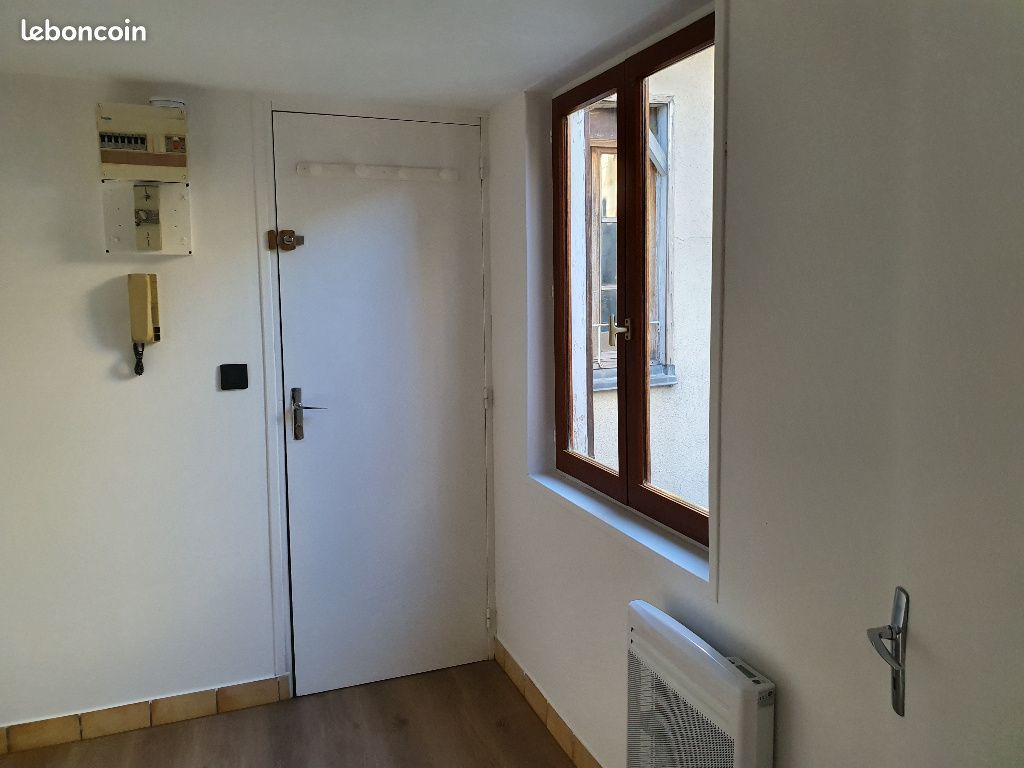 Studio 1 pièce 13 m² - Poitiers 86000 (image principale 6)