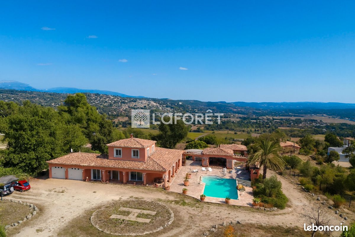 Maison 6 pièces 238 m² · à Fayence · 238 m² · 1 240 000 €