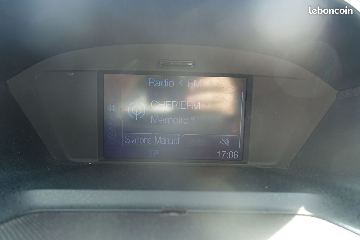 Ford C-MAX 1.6 TDCI 115CH FAP TITANIUM X (image 14)