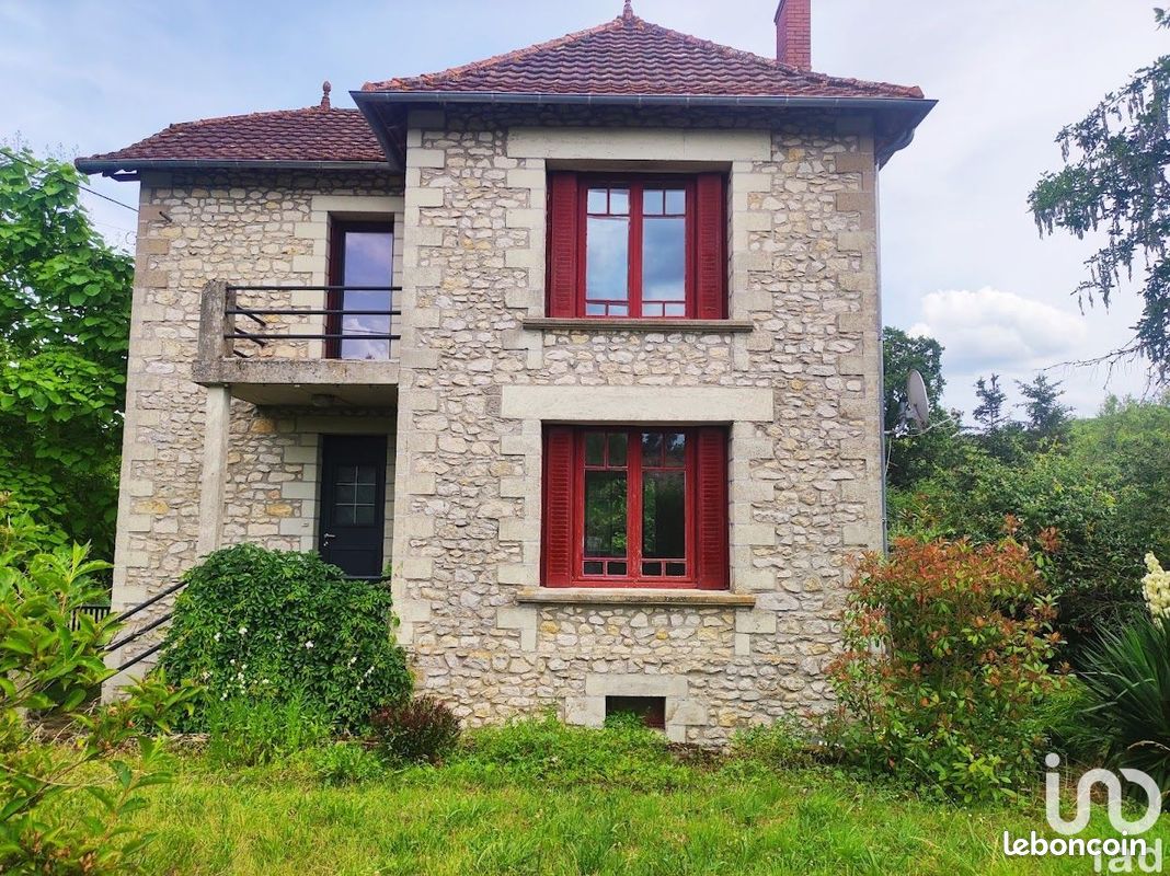 Maison 4 pièces 114 m² - Antigny 86310 (image principale 0)