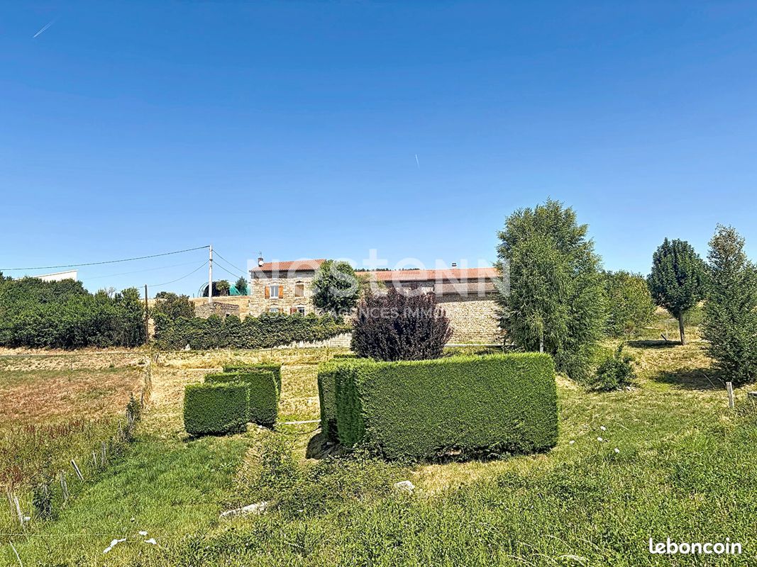 Maison 4 pièces 93 m² · à Sainte-Sigolène · 93 m² · 265 000 €