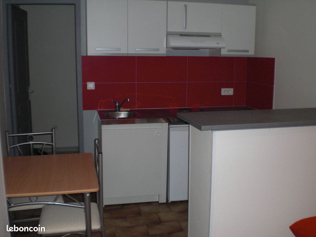 Appartement 1 pièce 21 m² · à Agen · 21 m² · 340 €