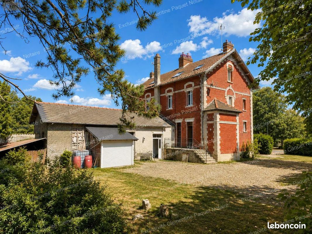 Maison 11 pièces 111 m² · à Autreville · 111 m² · 153 000 €