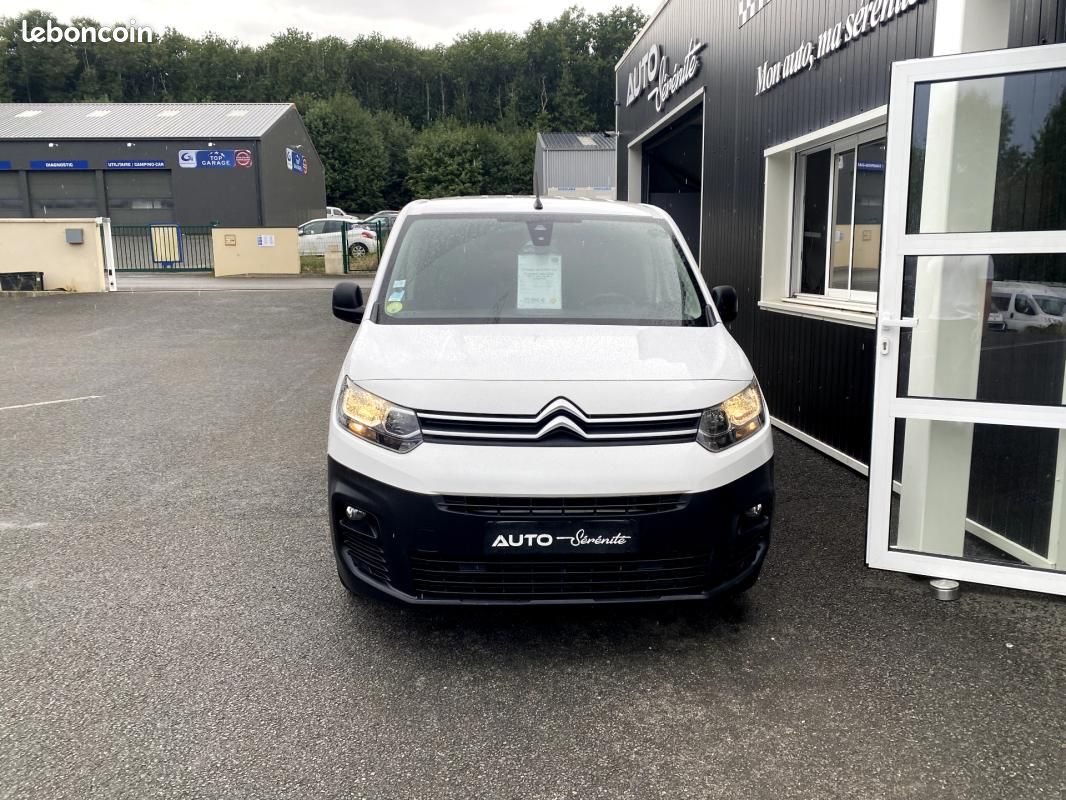 Citroën Berlingo VAN M 1000kg 1.6BlueHDi 100cv S&S Club + GIRAFON (image 5)