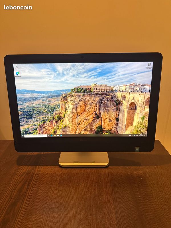 Black November 2025 : PC Tour Lenovo E32 MT Ecran 22 Pentium G3220 RAM