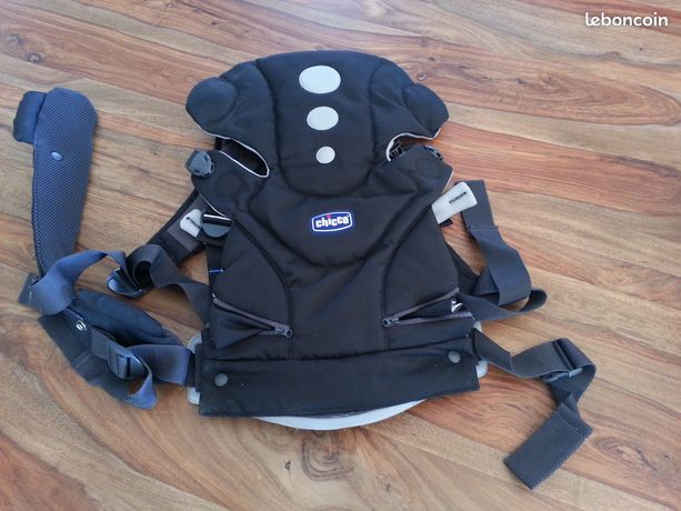 Porte Bebe Et Echarpe De Portage Chicco D Occasion Annonces Equipement Bebe Leboncoin Page 9