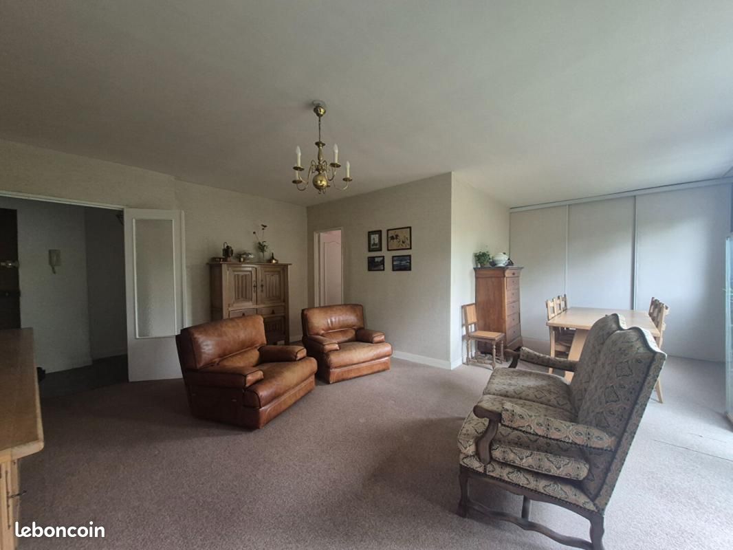 Appartement 3 pièces 80 m² · à Sainte-Catherine · 80 m² · 182 000 €