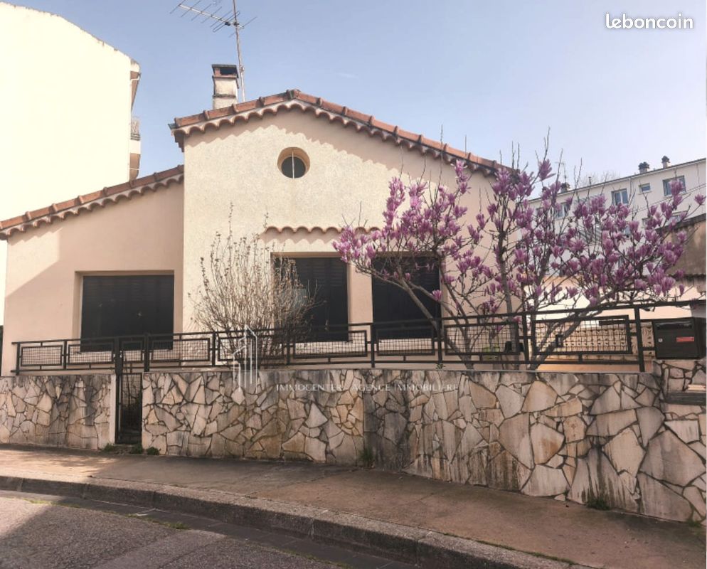 Maison 3 pièces 66 m² · à Valence · 66 m² · 150 000 €
