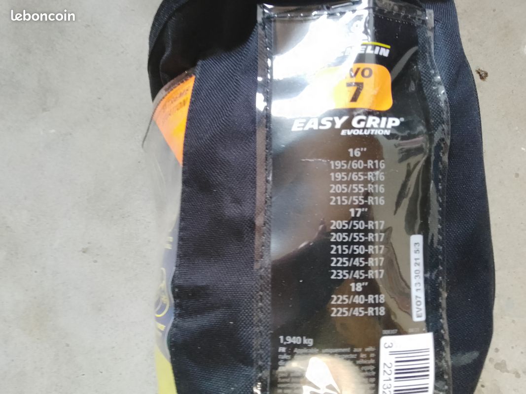 Chaîne à Neige NEUVE MICHELIN N°7 EASY GRIP, Taille de pneu R16 / R17 ...