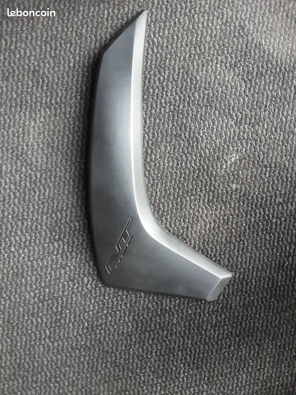 Carénage latéral droit Honda NT 1100 noir mat de 22/24 (image 1)