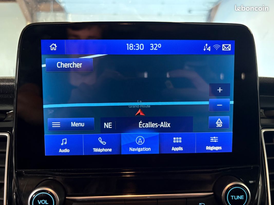 FORD TRANSIT CUSTOM FOURGON 300 2.0 TDCI 170ch L1H1 COURT 6 PL LIMITED BVA S&S / ATTELAGE - PORTES LATÉRALES - CARPLAY (image 20)