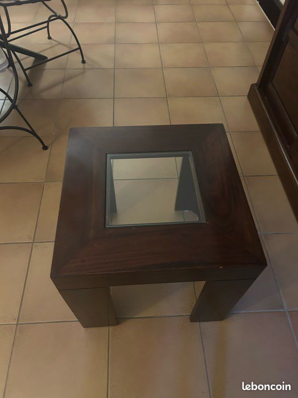 2 petites tables basses carrées bois exotique (image 1)