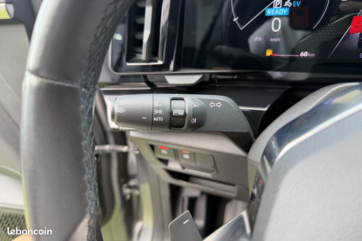 Renault austral e-tech hybride 200 iconic bva ? Full hybrid (image 38)
