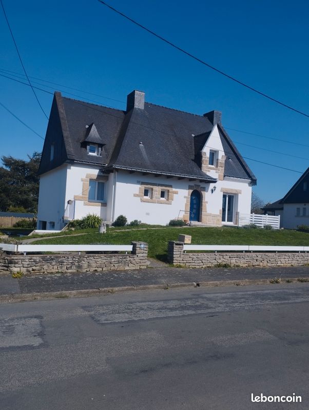 Maison 144 m² · à Loudéac · 144,3 m² · 220 000 €