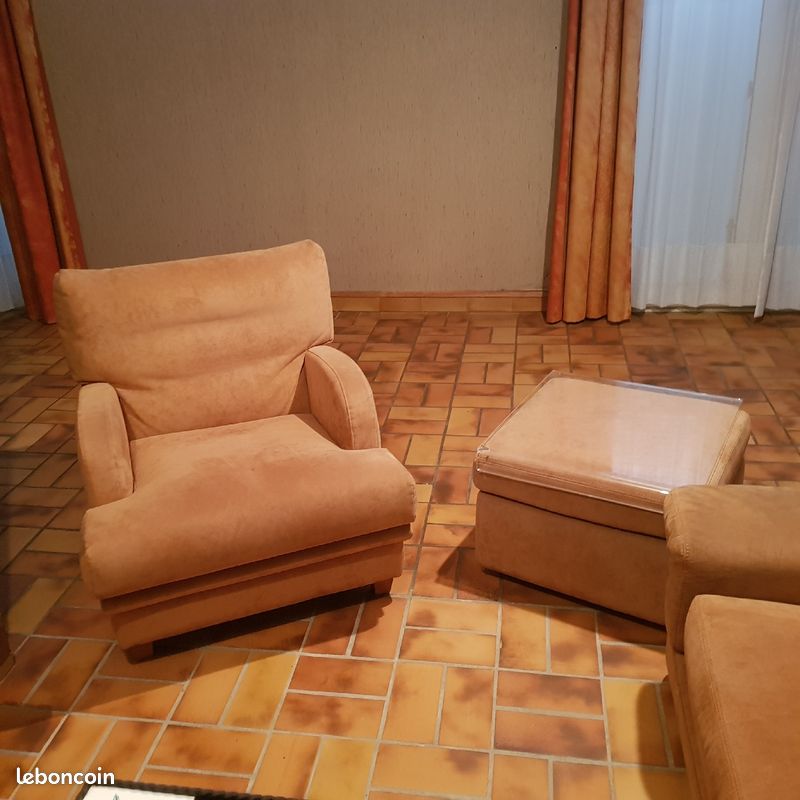 Canapé et fauteuil salon (image 2)