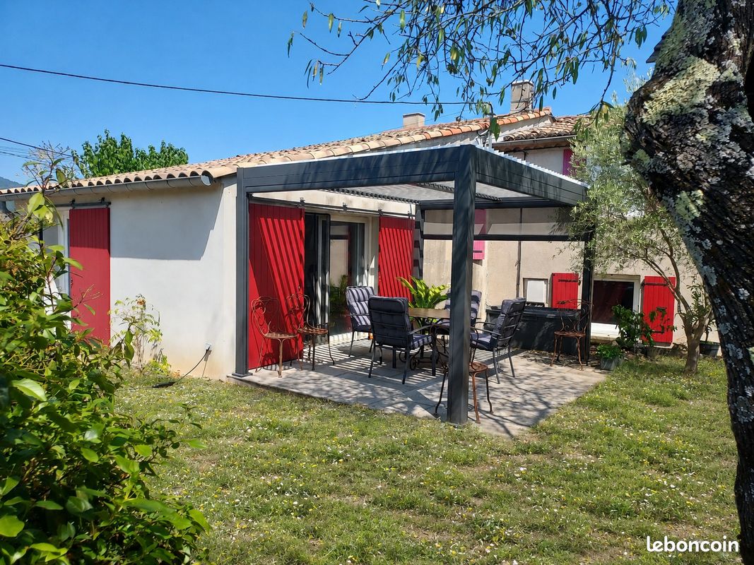 Maison 9 pièces 140 m² · à Privas · 140 m² · 230 000 €