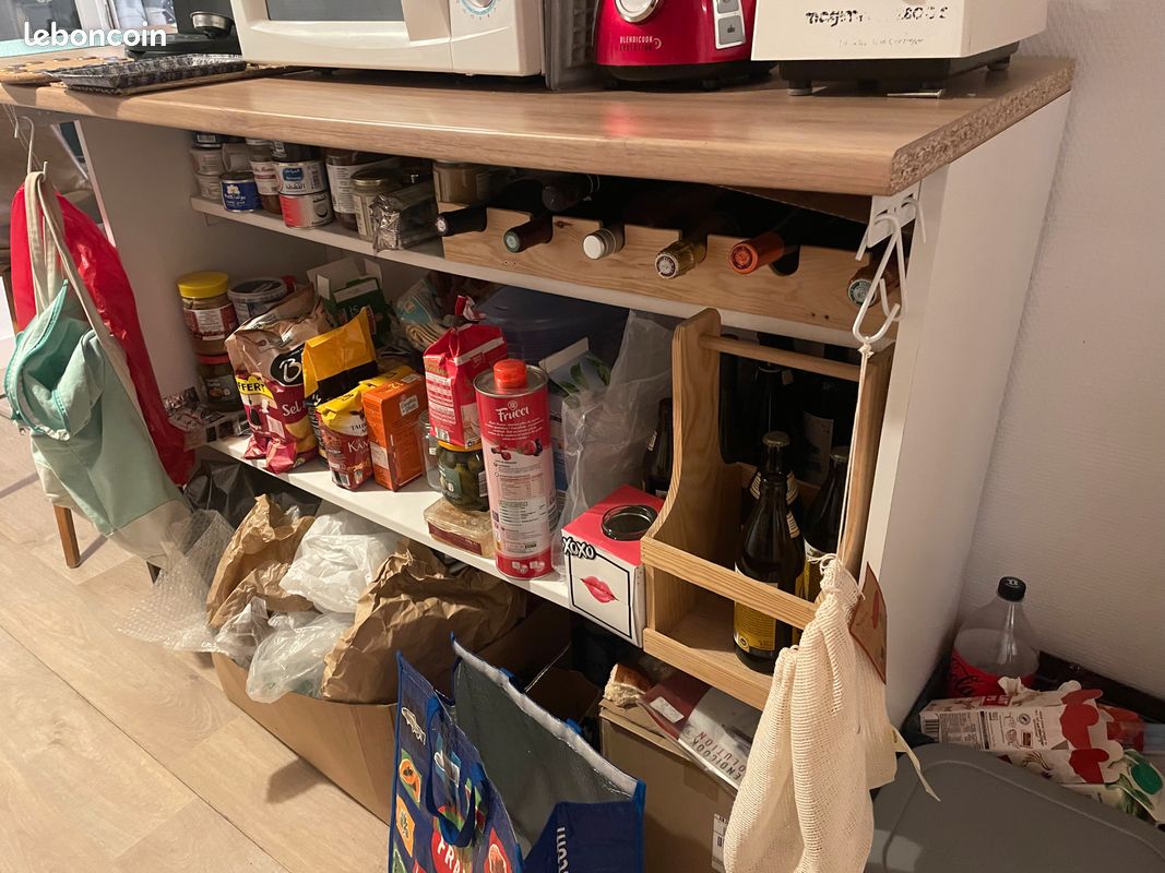 Structure de bar avec rangements sans trou dans le mur (image 9)