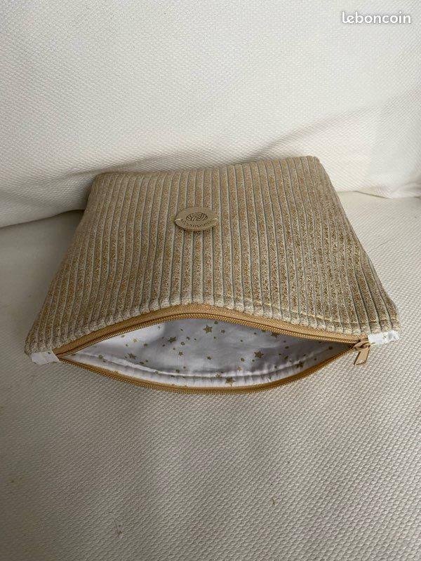 Trousse /pochette (image 1)