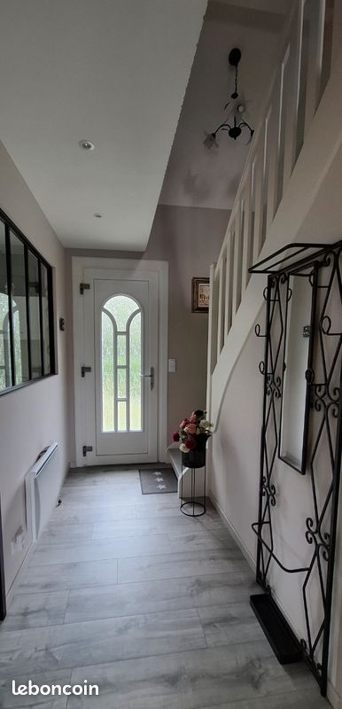 Maison 6 pièces 118 m² · à Saint-Martin-de-Boscherville · 118 m² · 350 000 €
