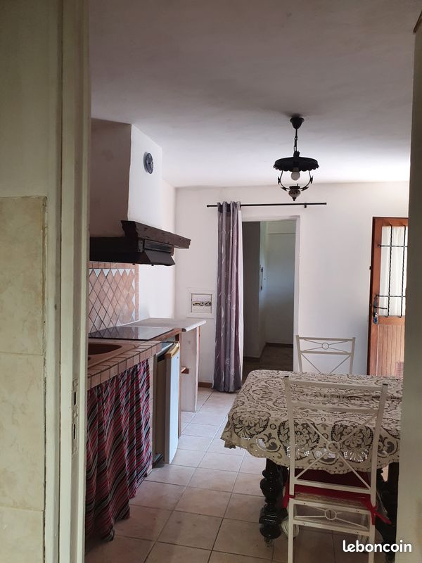 Appartement 1 pièce 37 m² · à Draguignan · 37 m² · 450 €