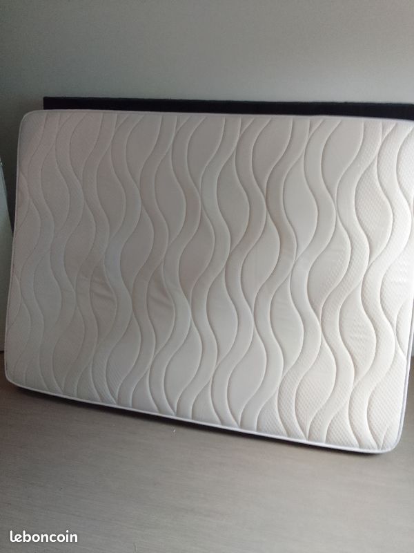 Vend lit 250e (image 1)