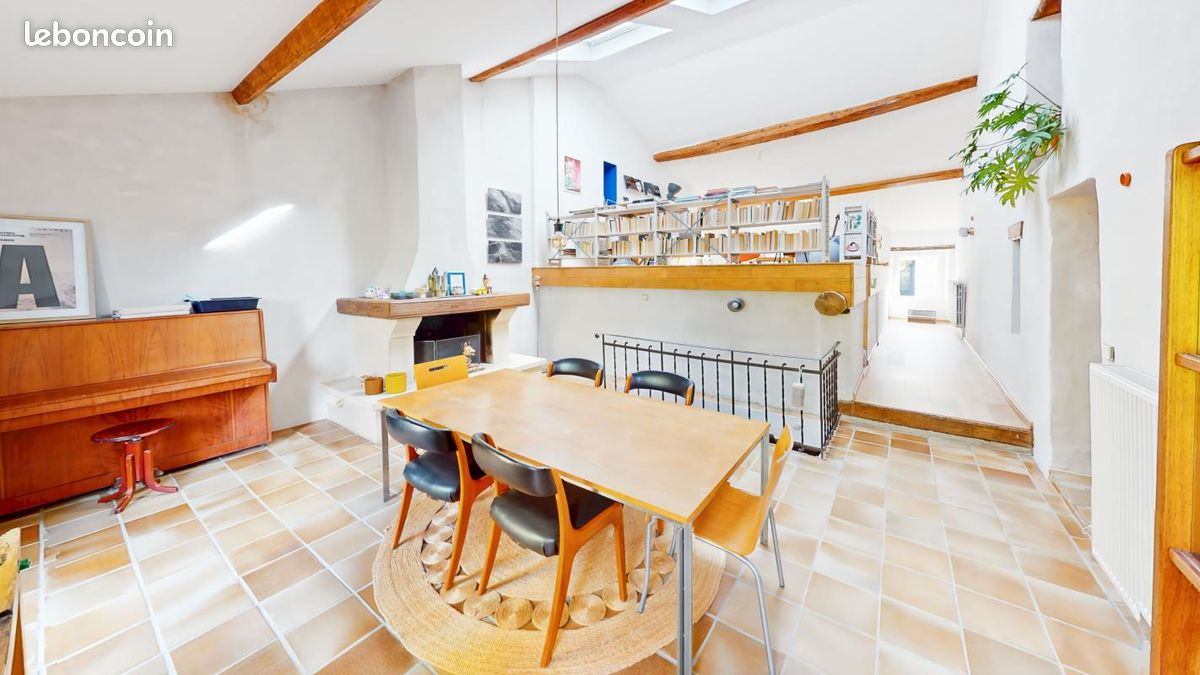 Maison 6 pièces 197 m² · à Burtoncourt · 197 m² · 279 000 €
