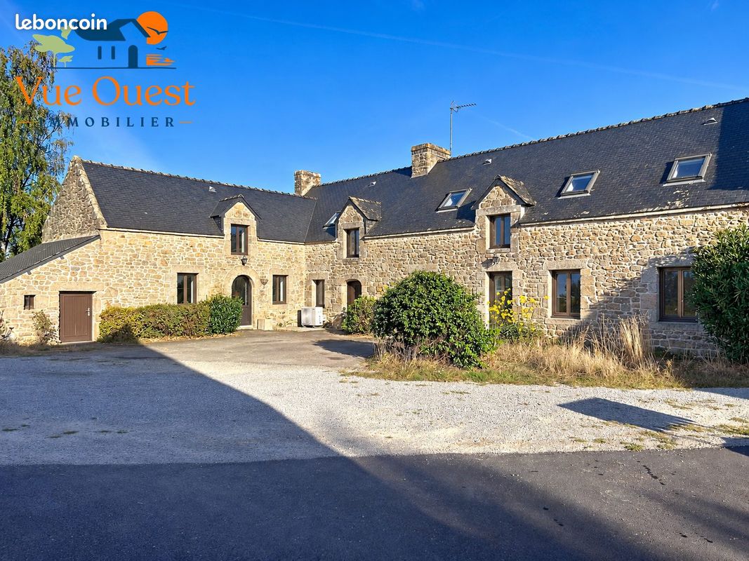 Maison 8 pièces 141 m² · à Sainte-Hélène · 141 m² · 367 500 €