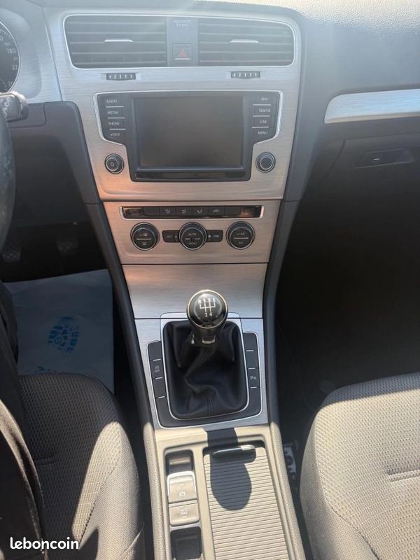 Volkswagen Golf BREAK 1.6 TDI 110 BLUEMOTION CONFORT LINE (image 15)