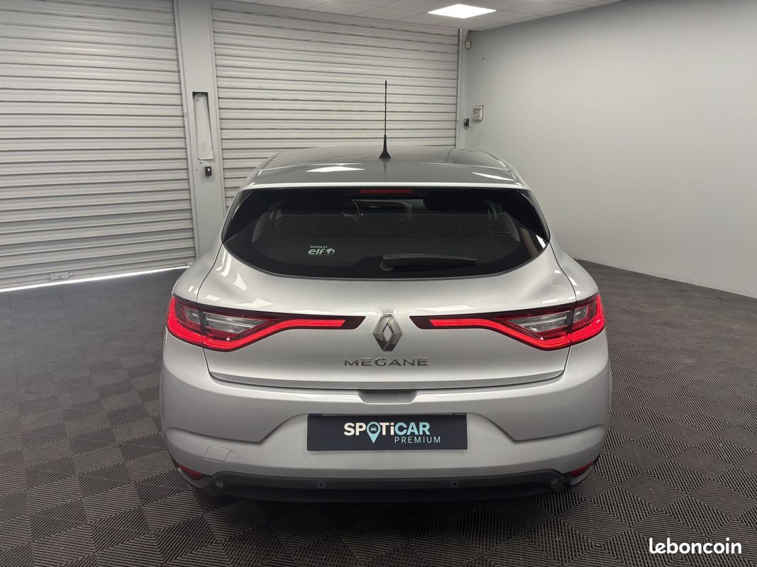 RENAULT Mégane IV Berline TCe 115 FAP Business (image 6)